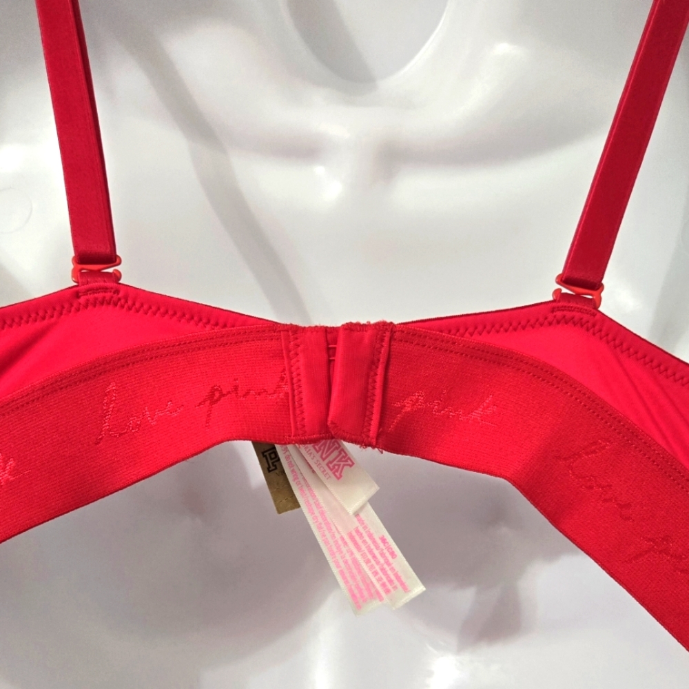 PINK Victoria's Secret wireless push-up bra 36C Vibrant Pink NWT - Picture 4 of 4